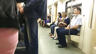 سنہرے بالوں والی ویش ...