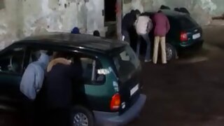فش نیٹ جرابوں میں مو ...