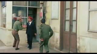 سرخ فش نیٹ میں ڈمپی  ...